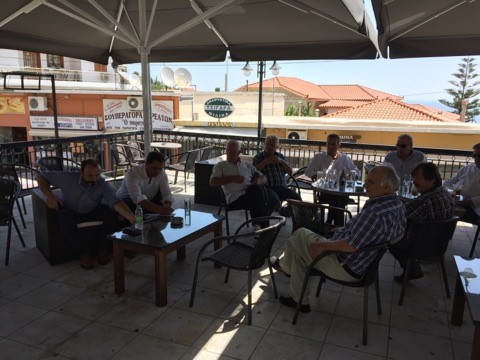 Συνάντηση Μανώλη με γαλάζια στελέχη στην Κύμη-ΦΩΤΟ