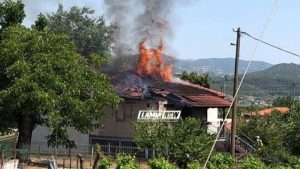 Τραγωδία στην Σπερχειάδα: Γυναίκα κάηκε μέσα στο σπίτι της