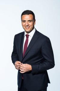 Υπ. Υγείας: «Τέλος» το κάπνισμα σε όλους τους δημόσιους κλειστούς χώρους