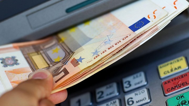 Αναδρομικές αυξήσεις 25%-30% στις επικουρικές – Επιστρέφουν σε επίπεδα 2016