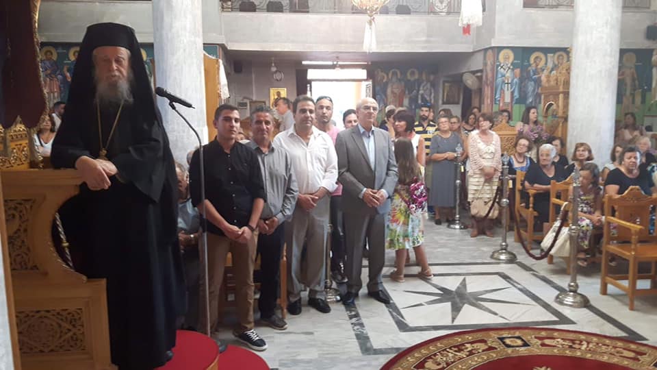 Με λαμπρότητα εορτάστηκε ο Μέγας Εσπερινός στον Ι.Ν. της Αγίας Παρασκευής στο Βέλος Αλιβερίου-ΦΩΤΟ