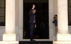 Ποιοι θα συμμετέχουν στον «πρωινό καφέ» Μητσοτάκη στο Μαξίμου