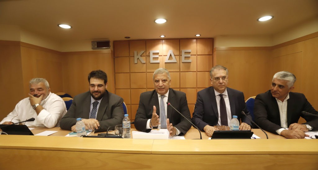 Θεοδωρικάκος σε ΚΕΔΕ: Αυτές είναι οι αλλαγές στην απλή αναλογική