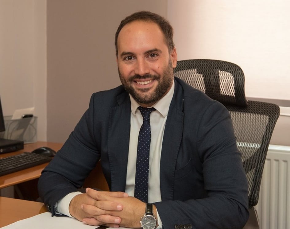 Μήνυμα Χατζηγιαννάκη στους νέους μετά την ανακοίνωση των βάσεων στις Πανελλαδικές