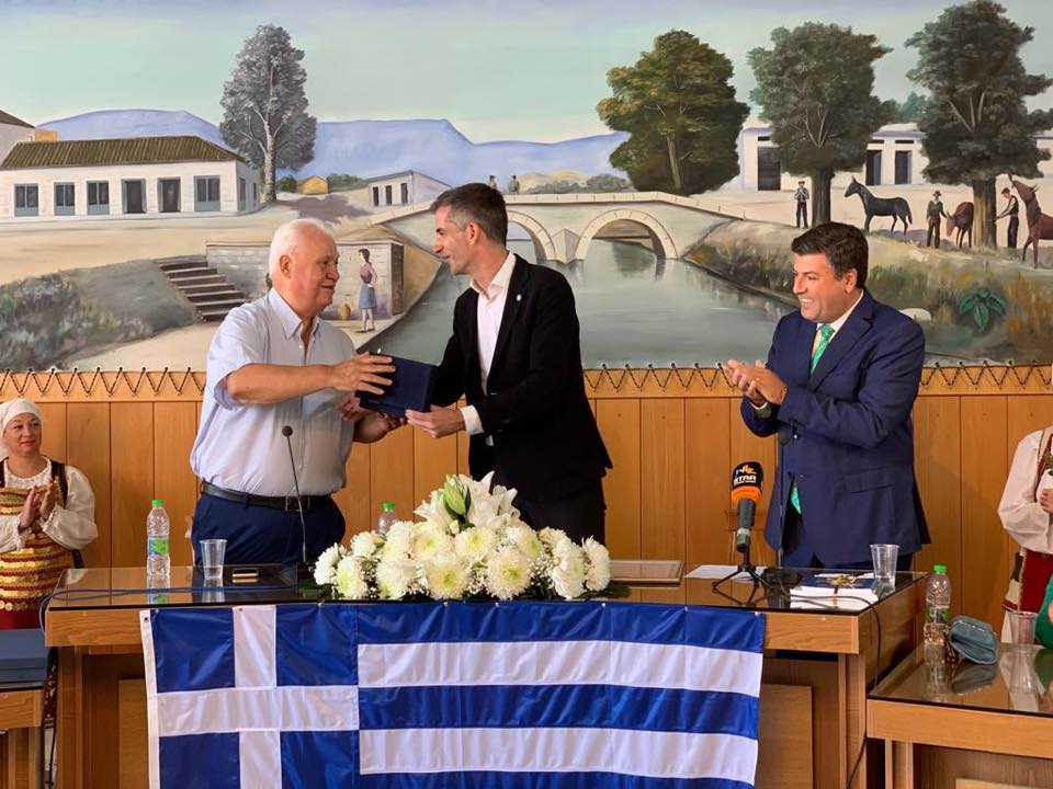 Ο Δήμος Ορχομενού αποχαιρέτησε τον Μπακογιάννη ανακηρύσσοντάς τον Επίτιμο Δημότη