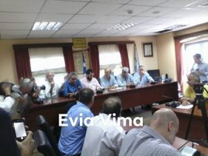 Ολοκληρώθηκε η σύσκεψη στα Ψαχνά υπό τον υπουργό Περιβάλλοντος και Ενέργειας-ΦΩΤΟ