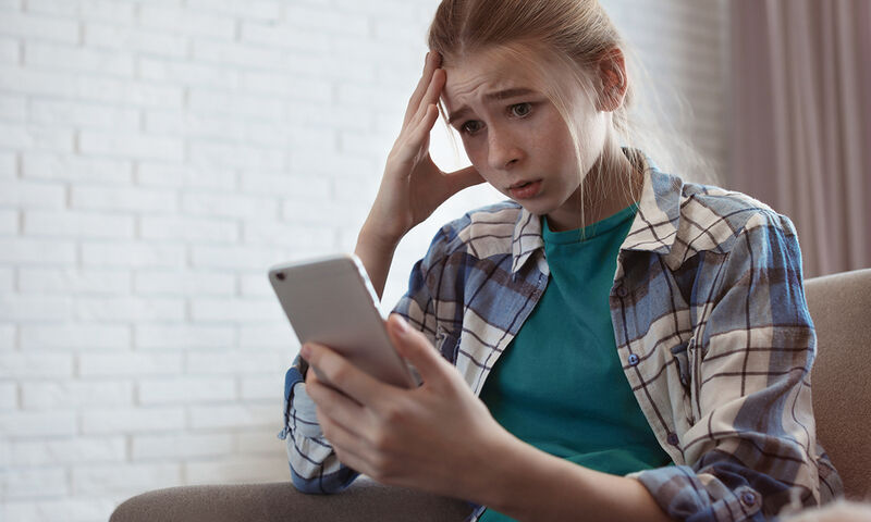 Η τεχνολογία δεν βλάπτει την ψυχική υγεία των νέων (έρευνα)