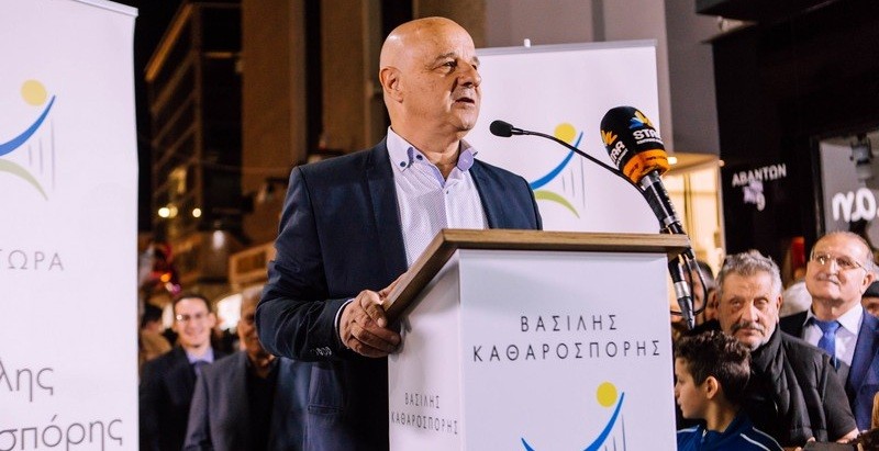 Καθαροσπόρης-Σκληρή γραμμή και πειθαρχία ζήτησε από τους συμβούλους του