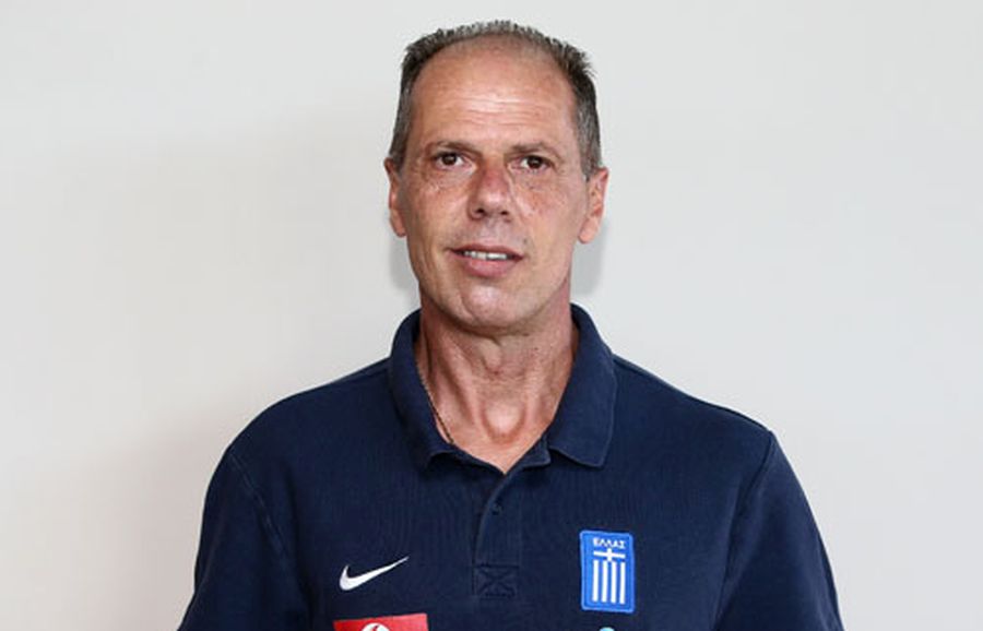 Ο Eυβοιώτης Αντώνης Πριόνας προπονητής στην Εθνική Ελλάδος γυναικών