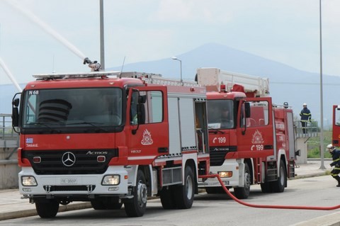Συναγερμός σήμανε στο Πυροσβεστικό Κλιμάκιο Αλιβερίου για φωτιά στο Αργυρό