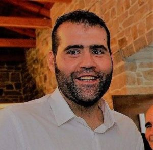 Ο Βασίλης Σιδεράκης υπεύθυνος του Γραφείου Τύπου του Θανάση Ζεμπίλη