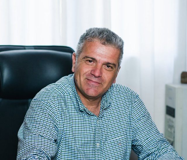 Σκύρος-Όλα έτοιμα για την ορκωμοσία του Νίκου Μαυρίκου