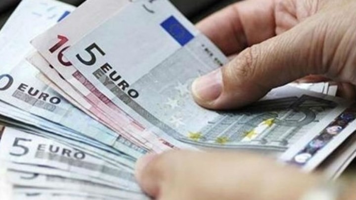 Έως 1.000 ευρώ «τσέπη» με e-αιτήσεις από Δευτέρα -Οι δικαιούχοι του εποχικού επιδόματος