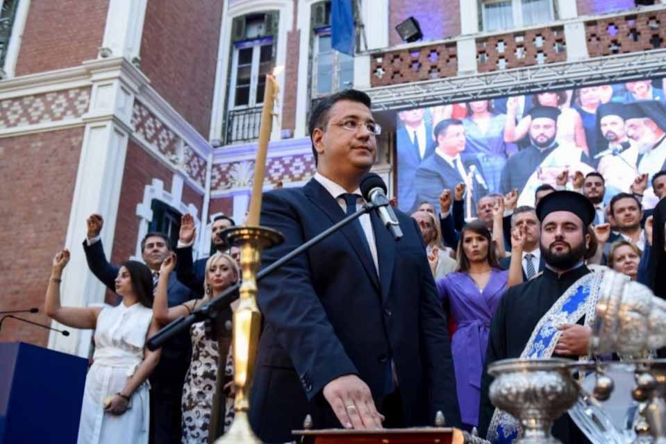 Απόστολος Τζιτζικώστας : “Θα είμαι Περιφερειάρχης όλων των Μακεδόνων”