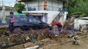 Εικόνες καταστροφής από την κακοκαιρία στη Θεσσαλονίκη