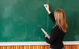 Προσλήψεις προσωρινών αναπληρωτών ανακοίνωσε το υπουργείο Παιδείας (λίστες)