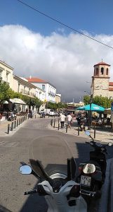 Και με ήλιο και με σύννεφα η Κύμη είναι υπέροχη