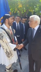 Πήρε τα εύσημα του προέδρου της Δημοκρατίας ο Σύνδεσμος των εν Ευβοία Πελοποννησίων Πήρε τα εύσημα του προέδρου της Δημοκρατίας ο Σύνδεσμος των εν Ευβοία Πελοποννησίων