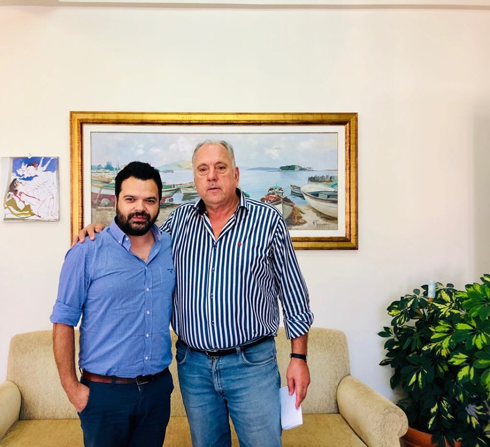 Παρέδωσε στο νέο αντιδήμαρχο Ν.Αρτάκης, ο Νίκος Γεωργαλάς