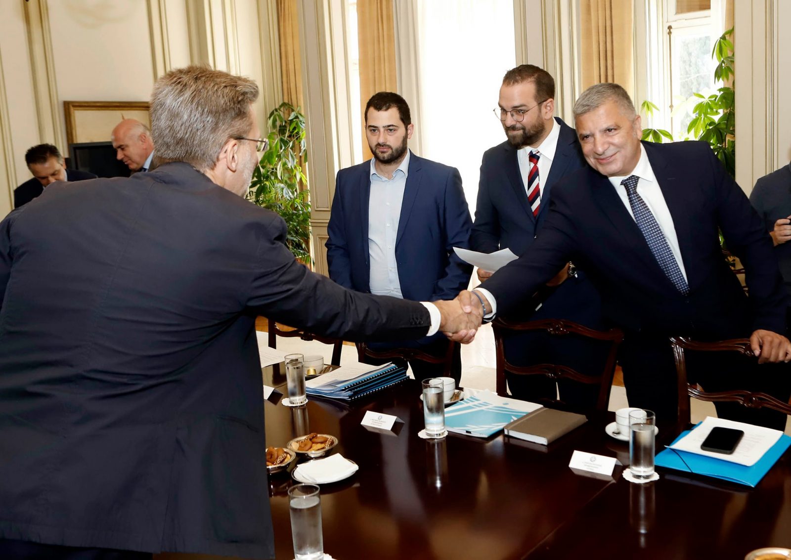 Σπανός-Παρουσίασε το πρόγραμμα ανάπτυξης της Περιφέρειας στο Μέγαρο Μαξίμου