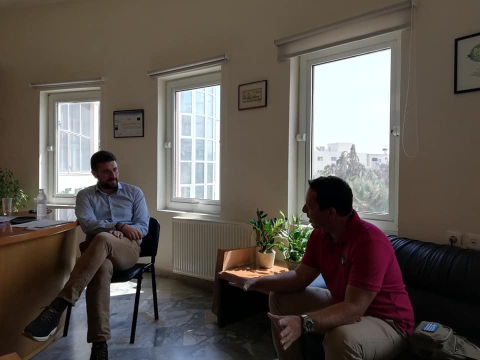 Στο Δήμο Μαλεβιζίου ο Βαγγέλης Σπύρου-Συζήτηση για αδελφοποίηση με το Δήμο Καρύστου