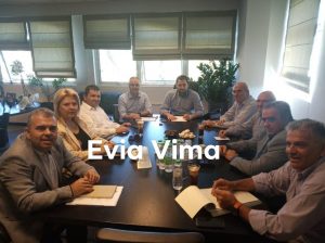 Ποια έργα συζήτησε ο Φάνης Σπανός με τους δημάρχους της Εύβοιας