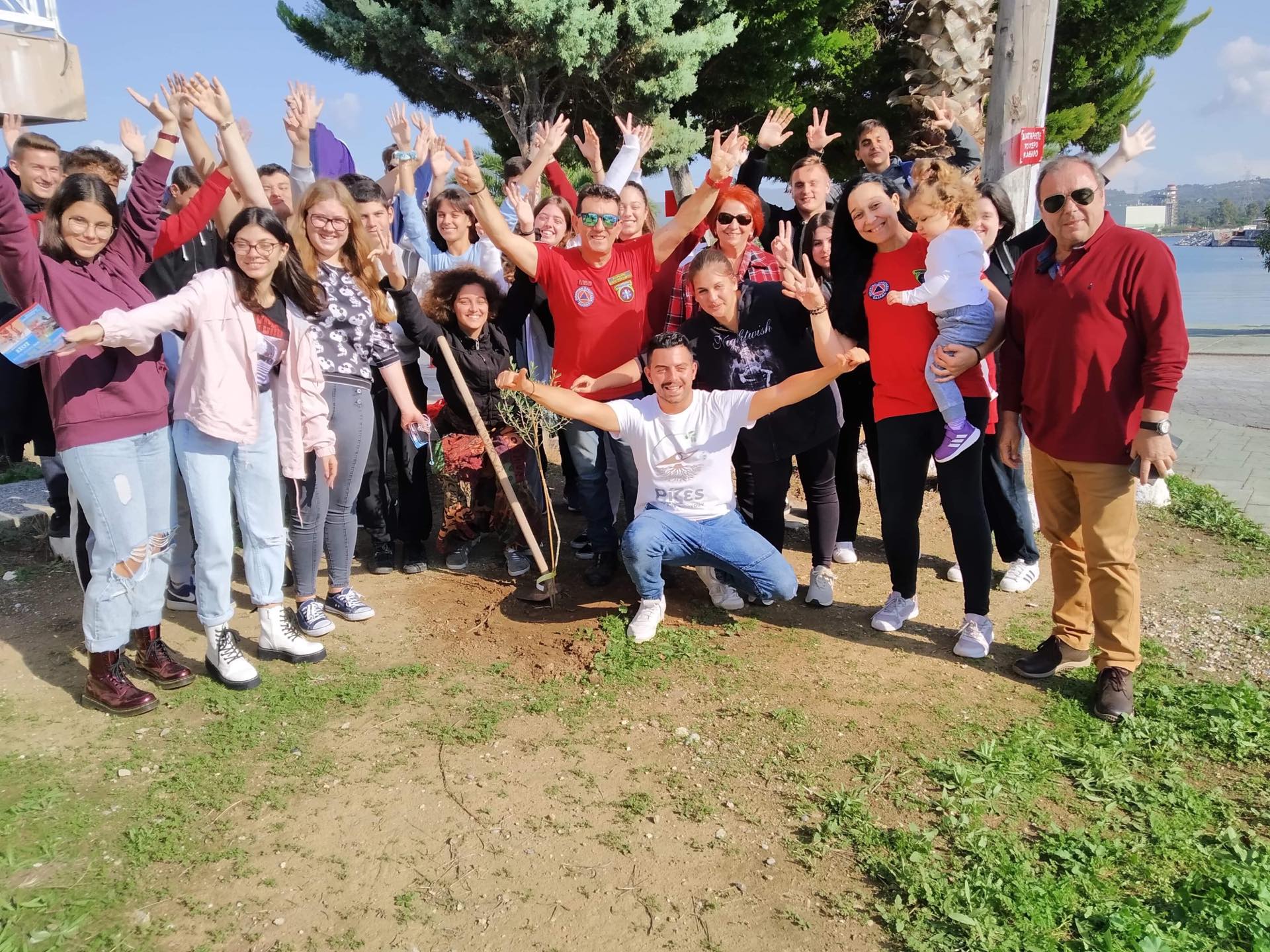 Ο Γύρος της Ελλάδας για το Let’s do it Greece 2020 ξεκίνησε σήμερα στο Αλιβέρι (photos)