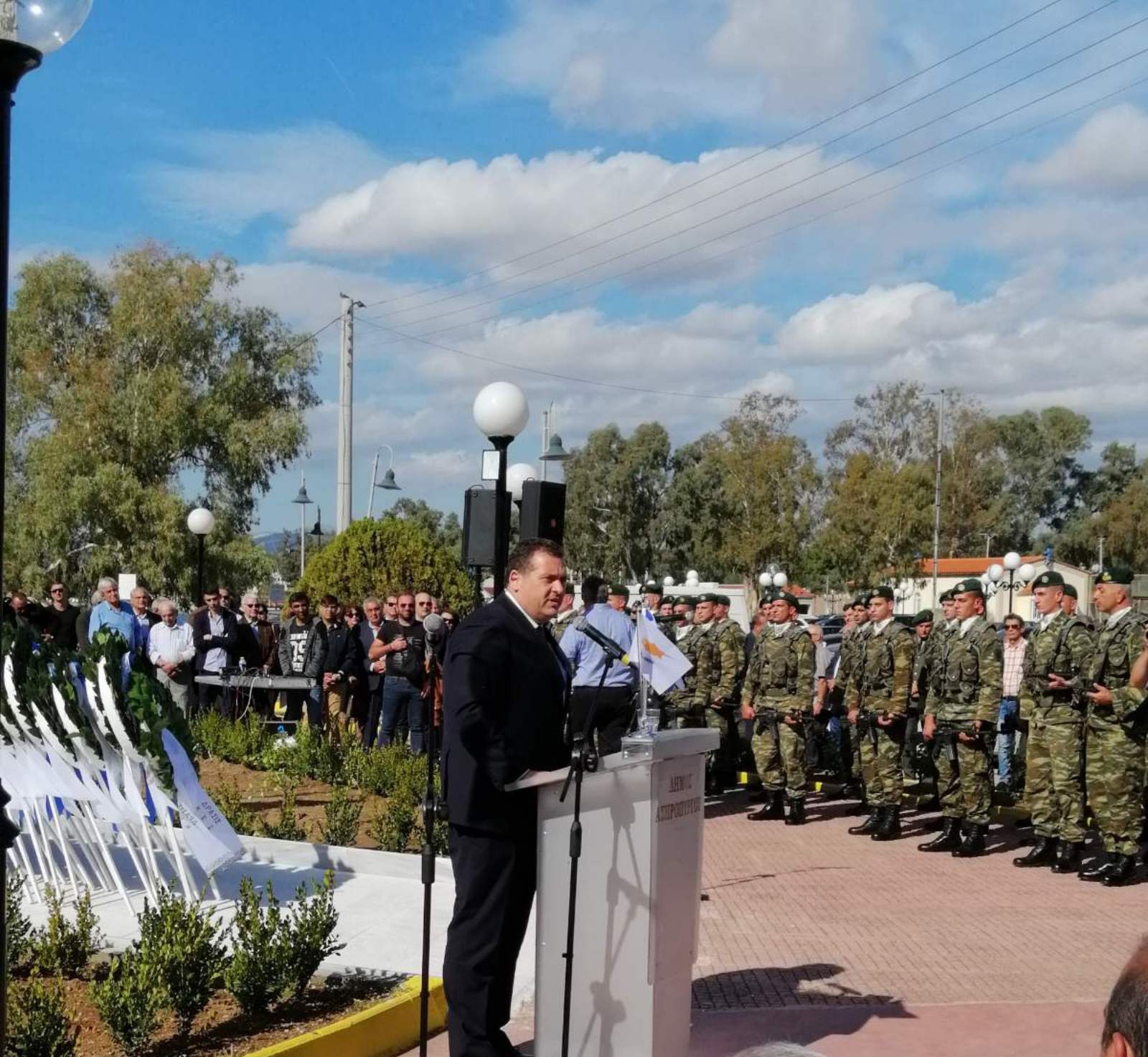 Στα αποκαλυπτήρια της Προτομής του Ταξίαρχου Γεωργίου Παπαμελετίου στον Ασπρόπυργο ο Κυριάκος Κενεβέζος