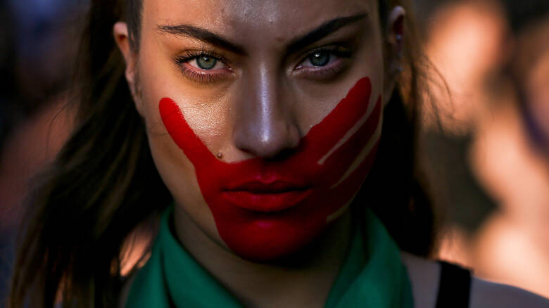 Παγκόσμια Ημέρα για την Εξάλειψη της Βίας κατά των Γυναικών: Απογοητευτικά στοιχεία για την Ελλάδα