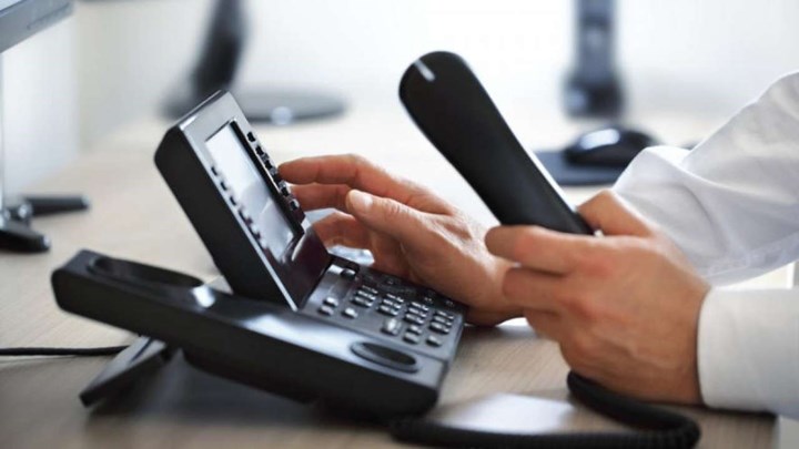 Μπαίνουν περιορισμοί στις εισπρακτικές – Πόσες κλήσεις θα επιτρέπονται