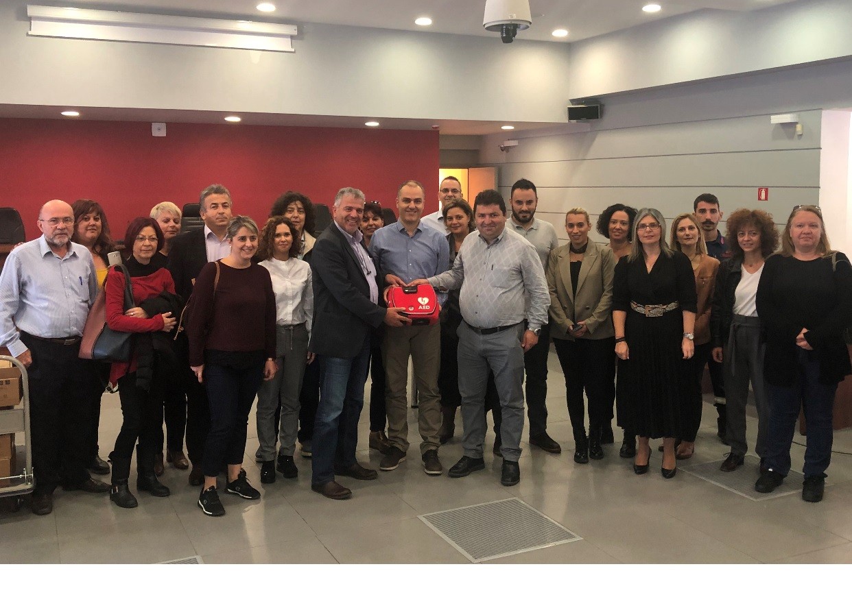 Παράδοση απινιδωτών στους Δήμους του Νομού από την Περιφέρεια Στερεάς Ελλάδας