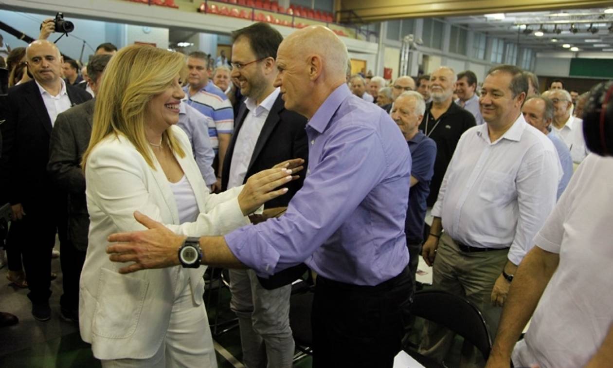 Ο Γιώργος Παπανδρέου «σνομπάρει» το συνέδριο του ΠΑΣΟΚ -Προτίμησε τη Βιέννη