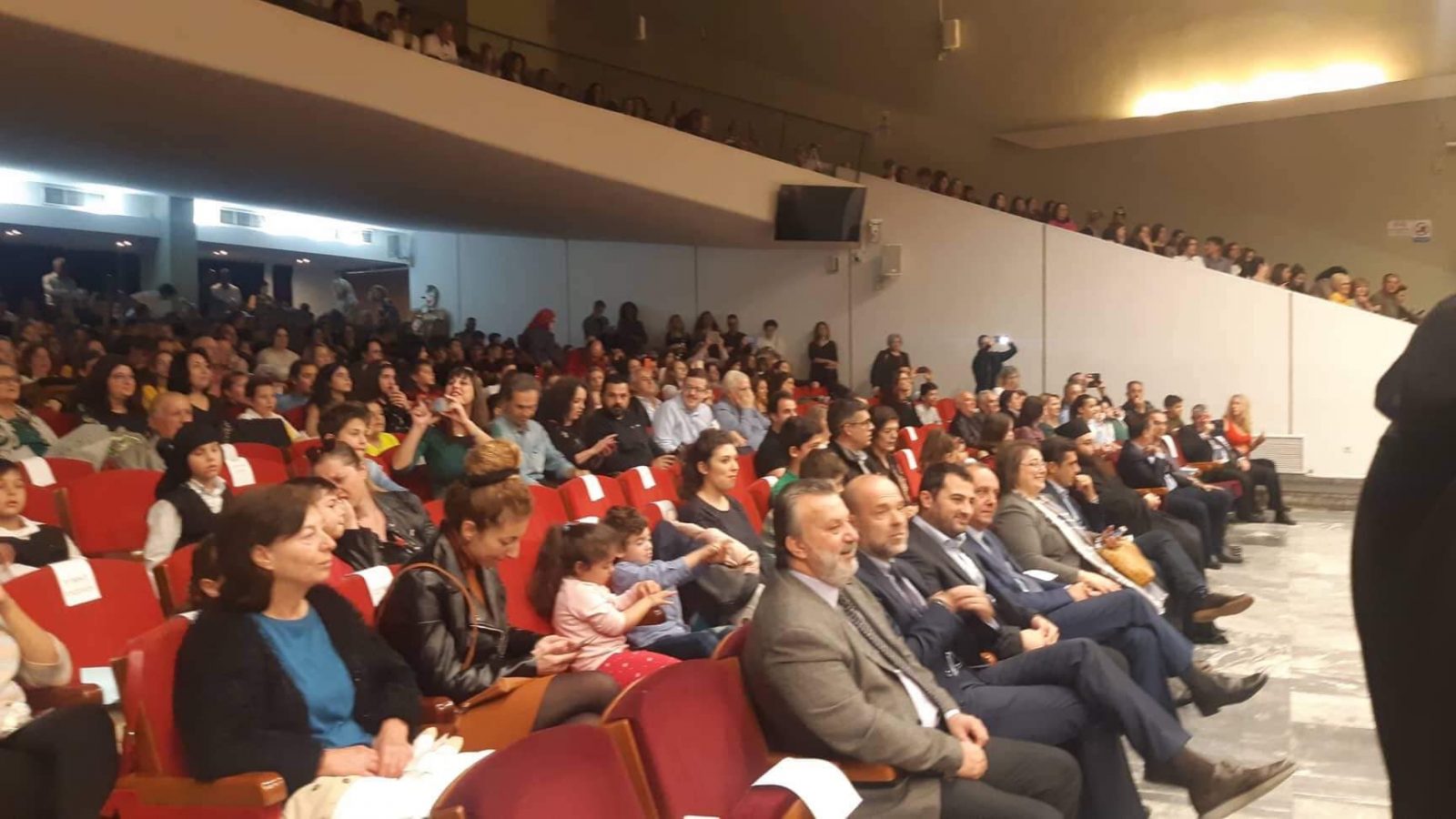 Τα παιδιά του Νηπιαγωγείου Νέου Μοναστηρίου Δομοκού βράβευσε ο Φάνης Σπανός