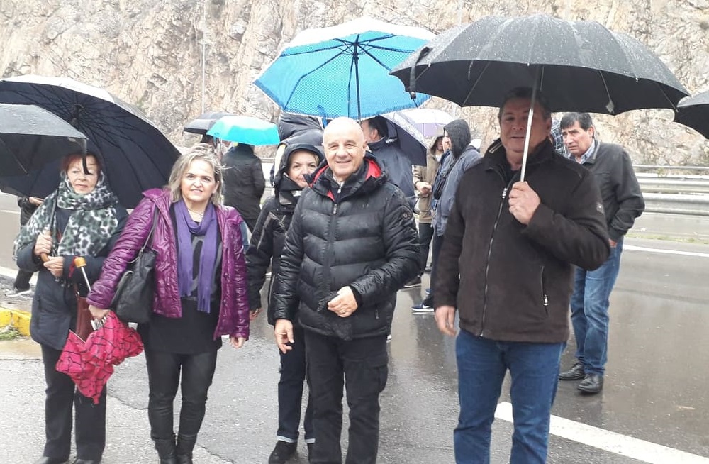 Στη συγκέντρωση διαμαρτυρίας για το μεταναστευτικό ο Βασίλης Καθαροσπόρης