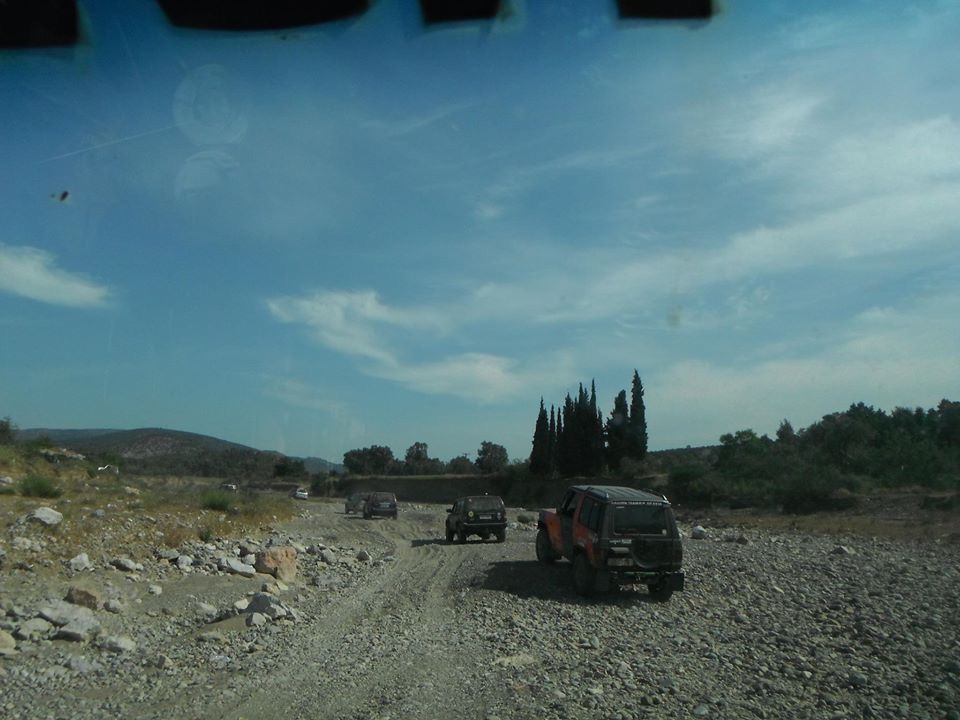 Fetes Club 4×4-Αναζητώντας τα χιόνια στη Δίρφη