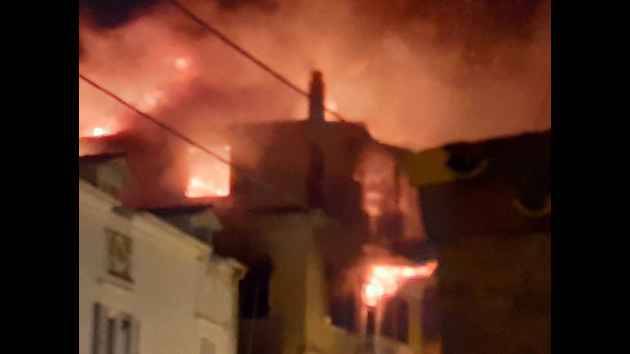 Μεγάλη φωτιά σε μονοκατοικία στην Κέρκυρα