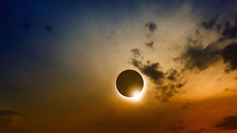 Στις 26 Δεκεμβρίου η σπάνια Δακτυλιειοδής έκλειψη ηλίου