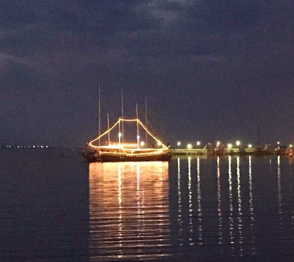 “Έλαμψε” η παραλία της Αρτάκης!