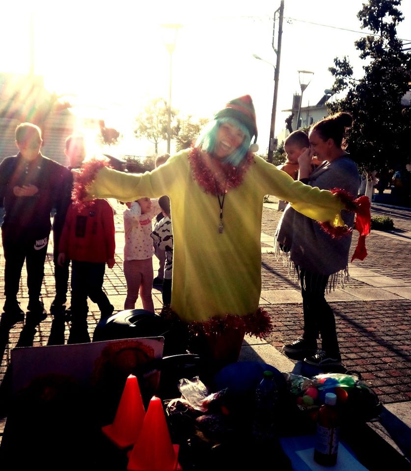 Με μεγάλη επιτυχία πραγματοποιήθηκε το χθεσινό bazaar του Συλλόγου Γονέων Δημ Σχολ & Νηπ Ροβιών