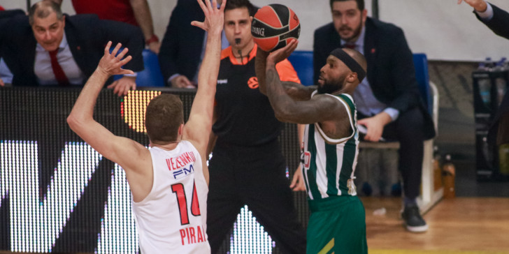 Euroleague: Ο Παναθηναϊκός κέρδισε (99-93) τον Ολυμπιακό στην παράταση