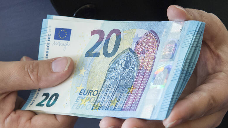 Εισφορά αλληλεγγύης: Έρχεται μείωση φέτος και κατάργηση το 2021