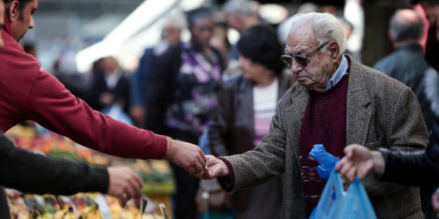«Ανάσα» στους συνταξιούχους: Αυξήσεις μέχρι 196 ευρώ φέρνει το νέο Ασφαλιστικό