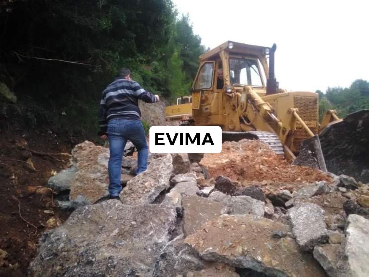 Παρών ο Τσαπουρνιώτης στις εργασίες του δρόμου που ενώνει τις παραλίες Αγ. Άννας – Αχλαδίου-[ΦΩΤΟ]