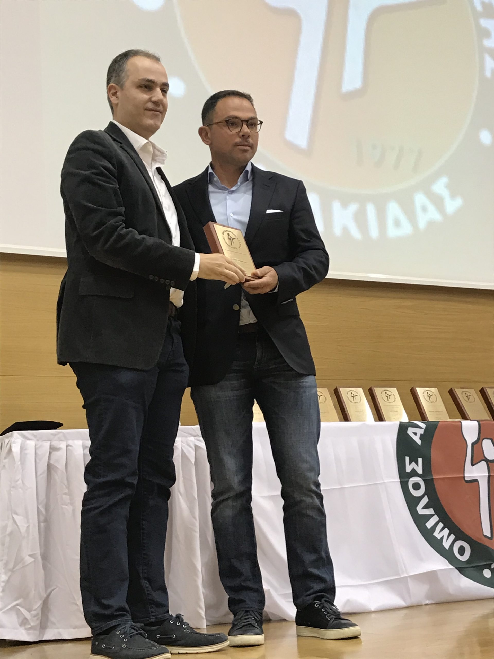 Στην εκδήλωση του Ομίλου Αντισφαίρισης Χαλκίδας ο Γιώργος Κελαϊδίτης Στην εκδήλωση του Ομίλου Αντισφαίρισης Χαλκίδας ο Γιώργος Κελαϊδίτης