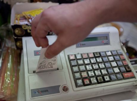 Αποσύρονται οι ταμειακές που δεν συνδέονται online με την ΑΑΔΕ