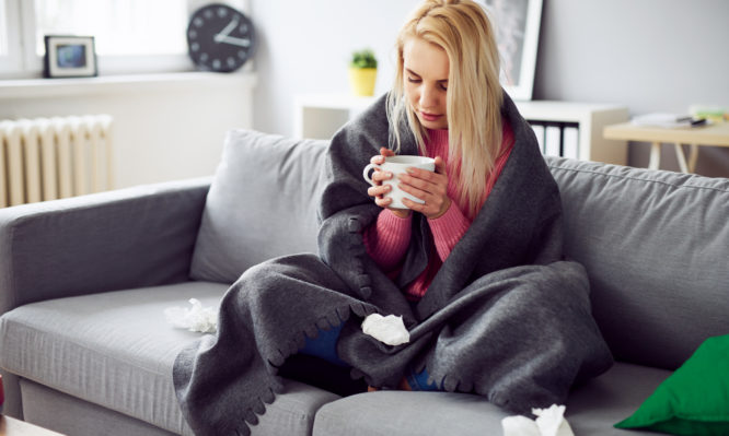 Γρίπη: Πρόληψη, αντιμετώπιση, ποιοι κινδυνεύουν και πότε να πάτε στο νοσοκομείο!