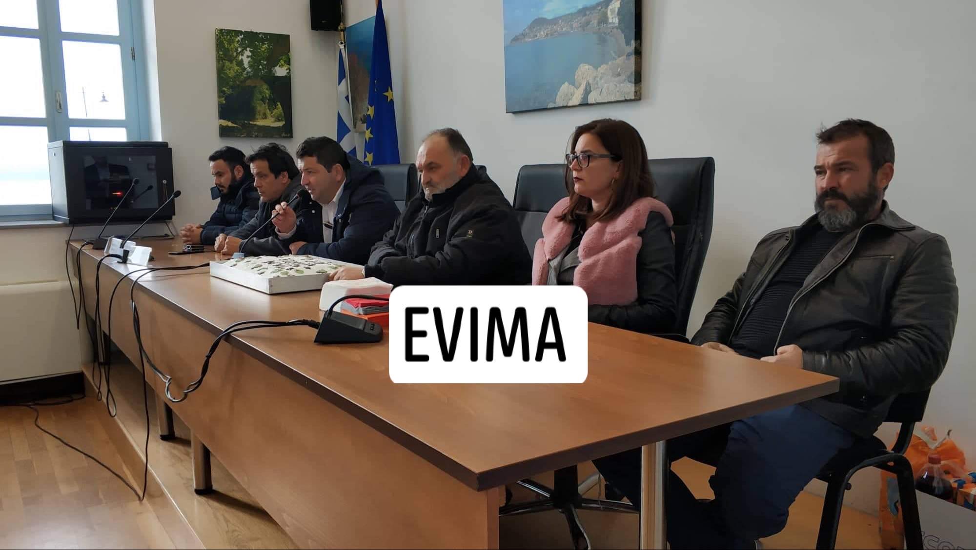 Δείτε τι ευχήθηκε ο δήμαρχος στους εργαζομένους Δείτε τι ευχήθηκε ο δήμαρχος στους εργαζομένους