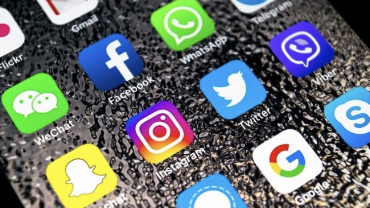 Ένας στους δύο εφήβους παρουσιάζει διατροφική διαταραχή λόγω των social media