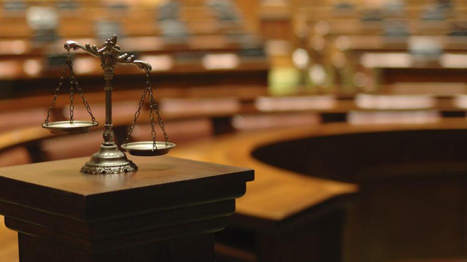Δημόσιο: Στο εδώλιο πολύτεκνη που κατηγορείται για πλαστό απολυτήριο