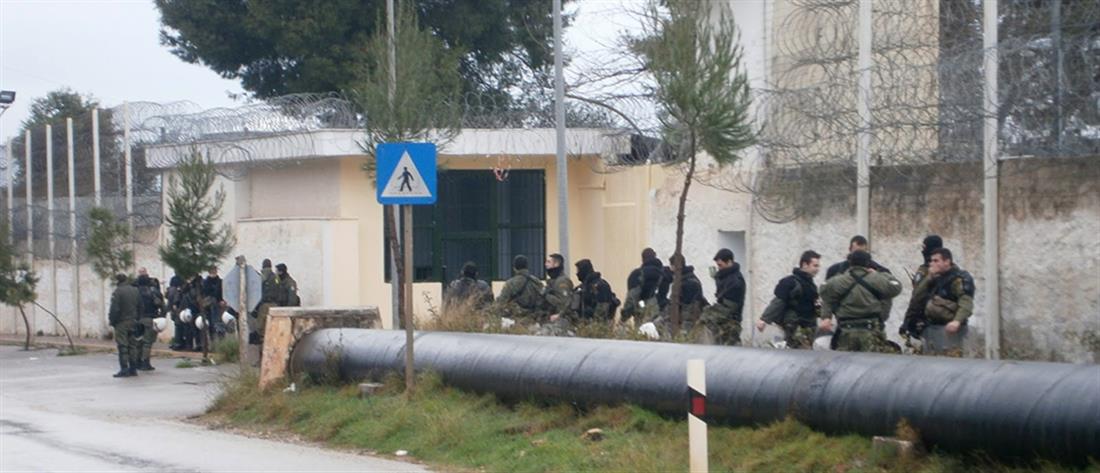 Άγρια συμπλοκή με τραυματίες στις φυλακές Αυλώνα